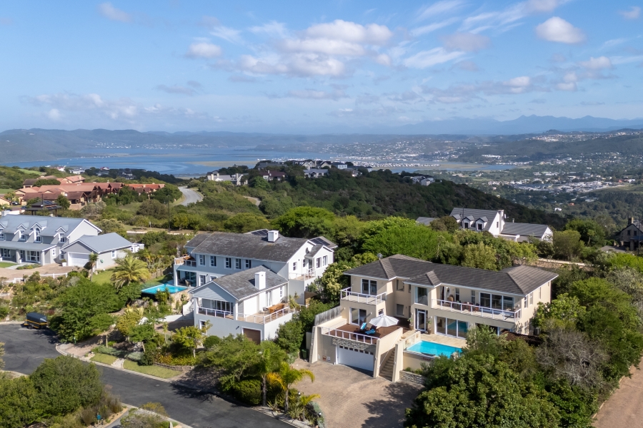 4 Bedroom Property for Sale in Pezula Golf Estate Western Cape